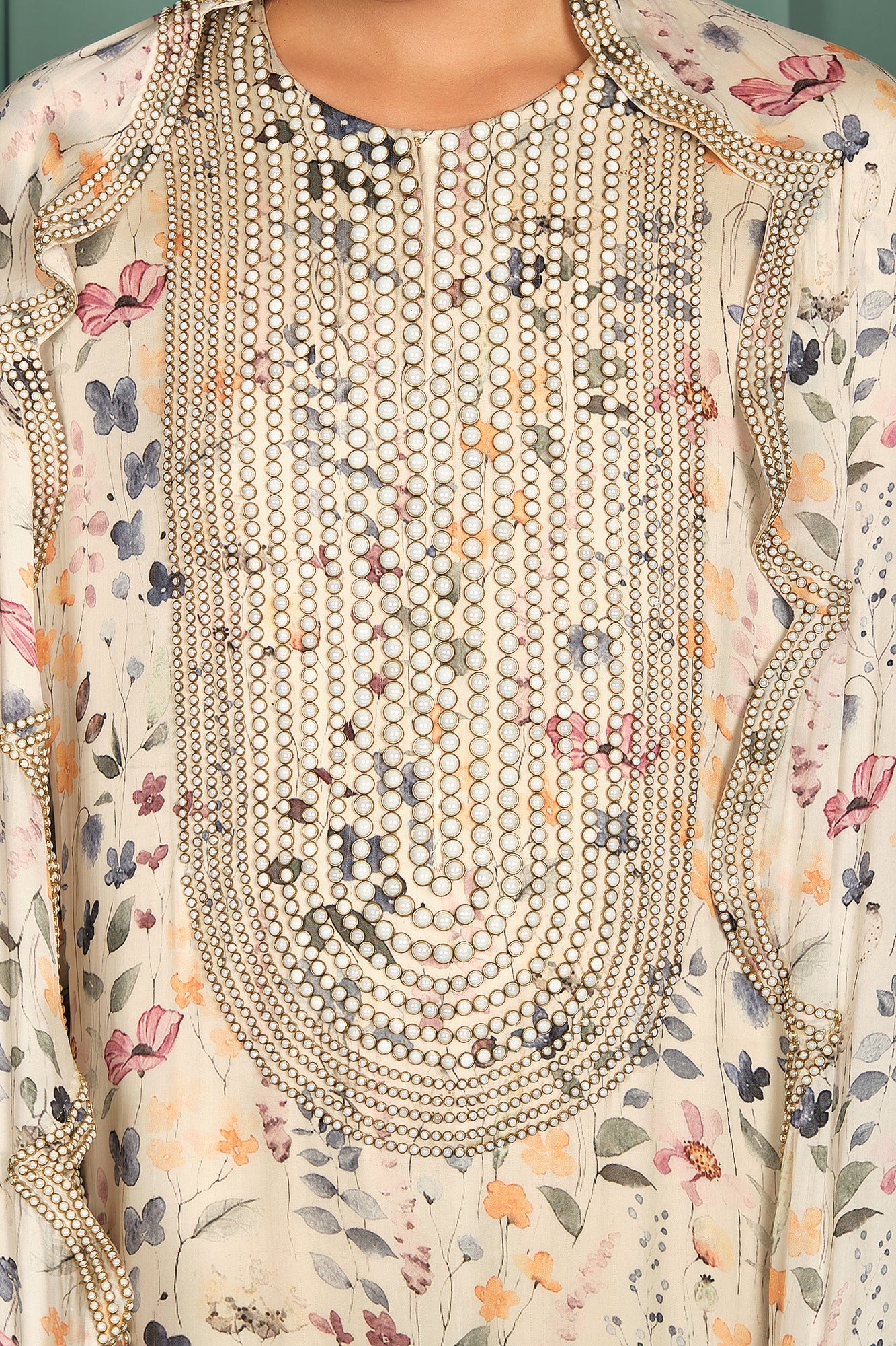 BELLIA IVORY FLORAL